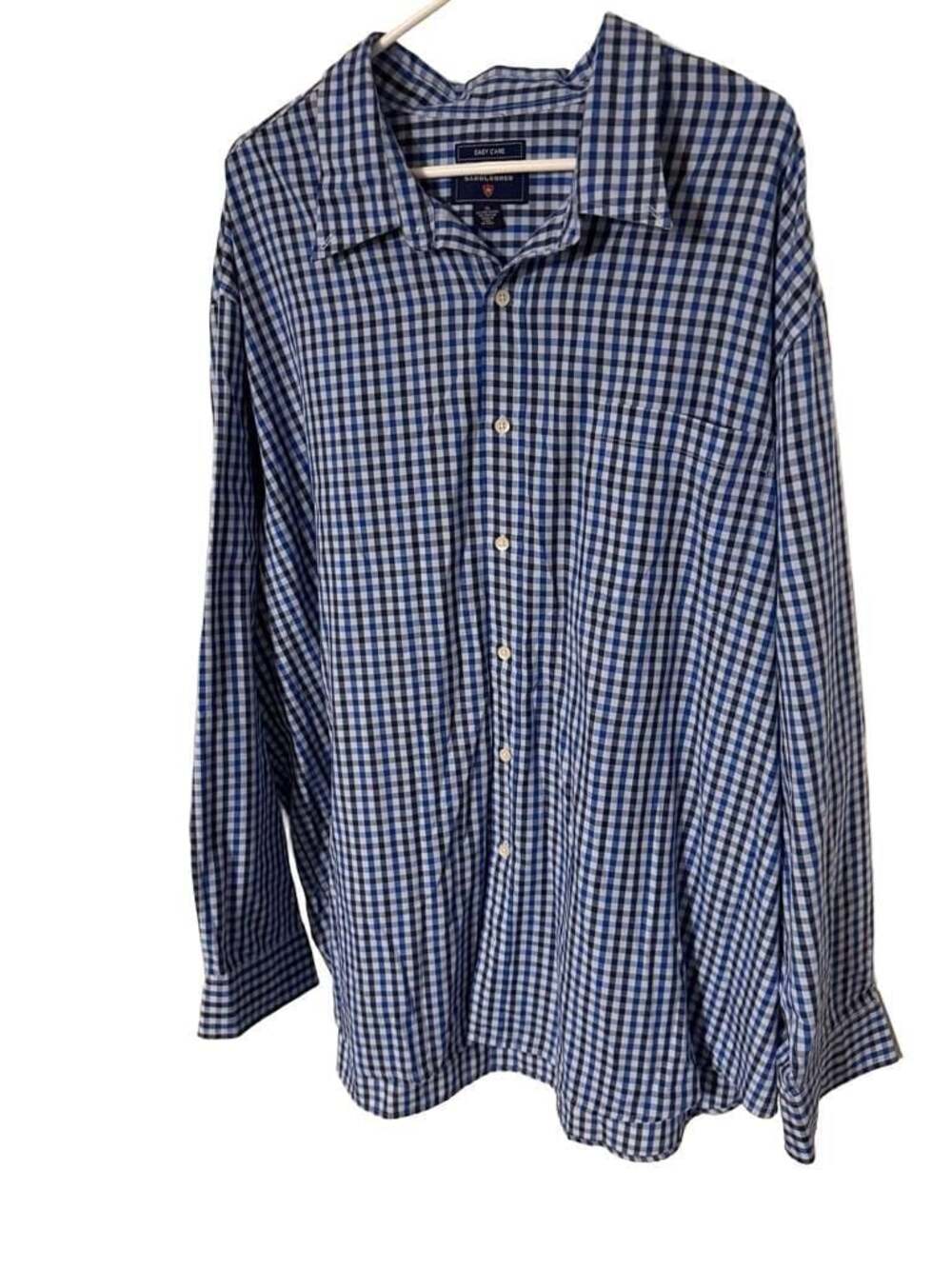 Saddlebred Men's Easy Care Blue and White Plaid Long Sleeve Button-Up Shirt